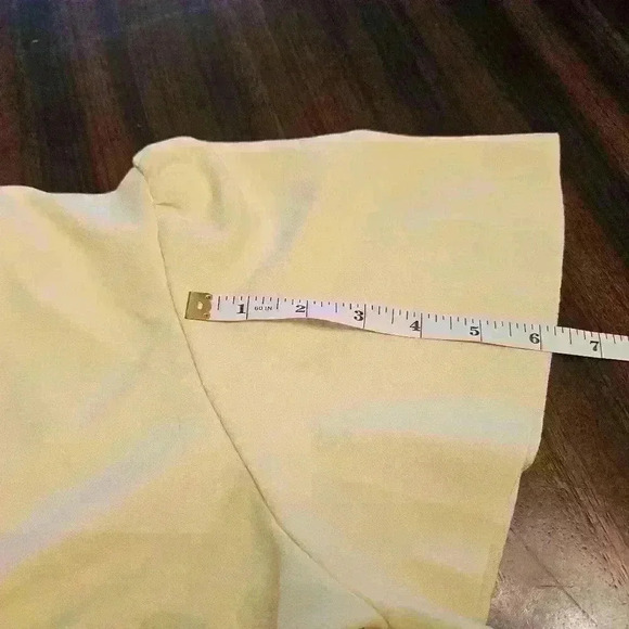 Mohito Yellow Short Sleeve V neck Mini Dress With Ruffle Hem Size L EUC - Picture 8 of 16